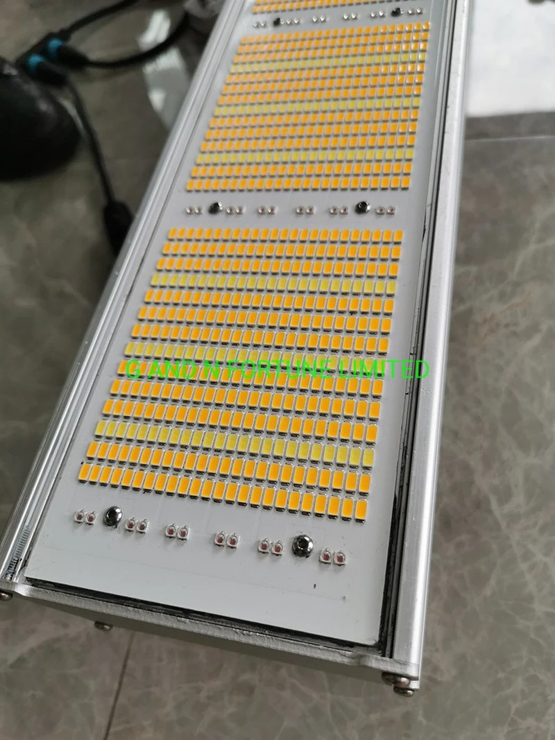 Factory Price 640W 2.7umol/J Full Spectrum Foldable LED Grow Light