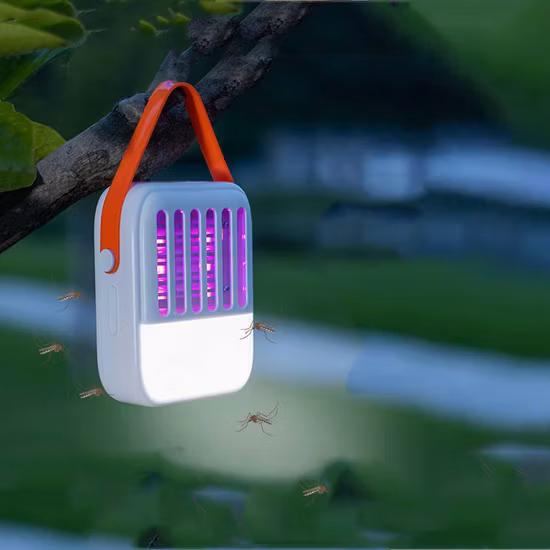 Luce da campeggio ricaricabile 3.6W 5V ABS Trappole per insetti Bug Zapper Mosquito Zapper Lampada Mosquito Killer Lantern con pannello solare